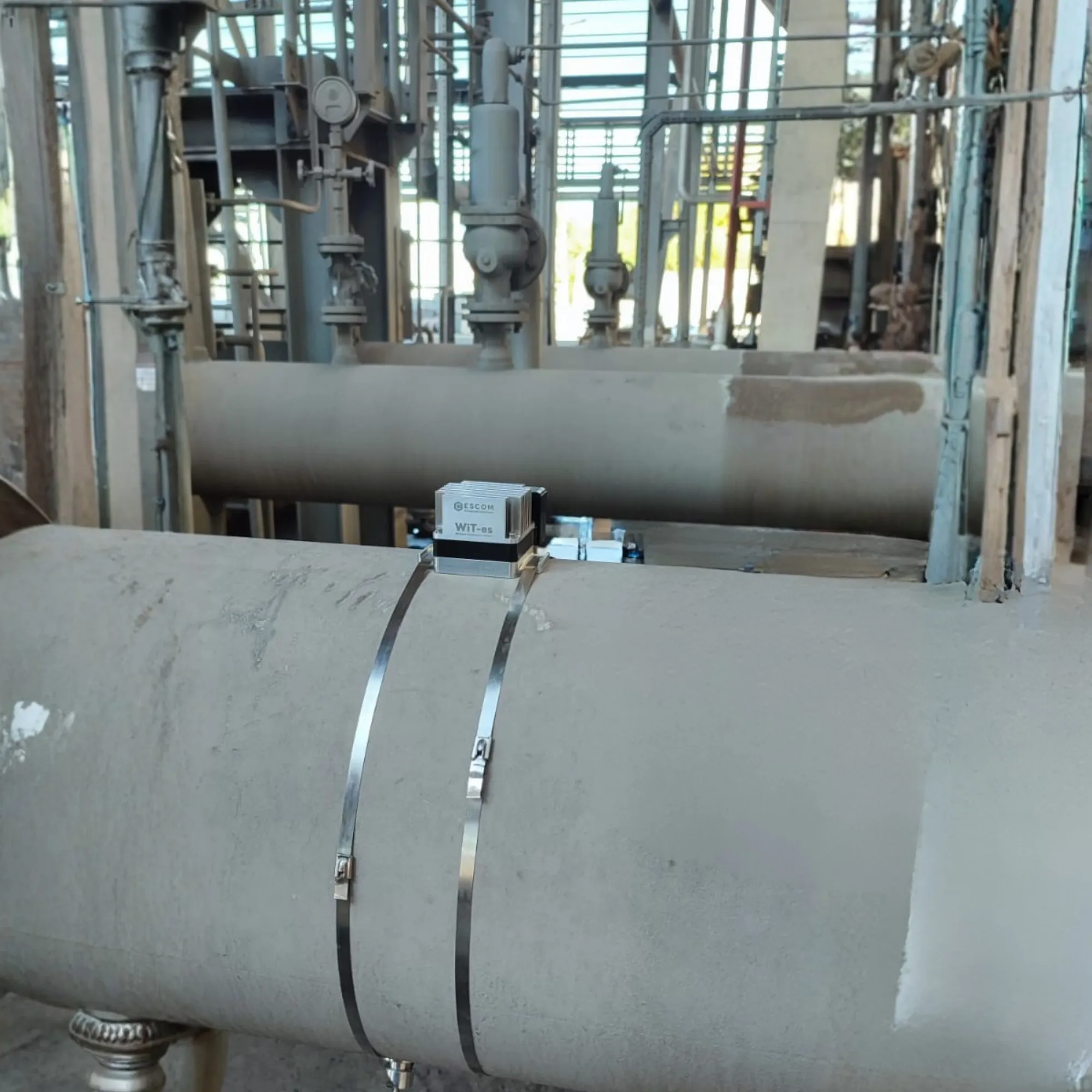 Instalación de campo del sensor de temperatura inalámbrico con clip WiT-es Clips